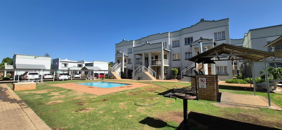 1 Bedroom Property for Sale in Die Bult North West